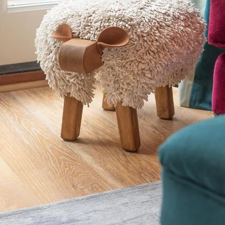 Cygnet * 赫尔姆斯利