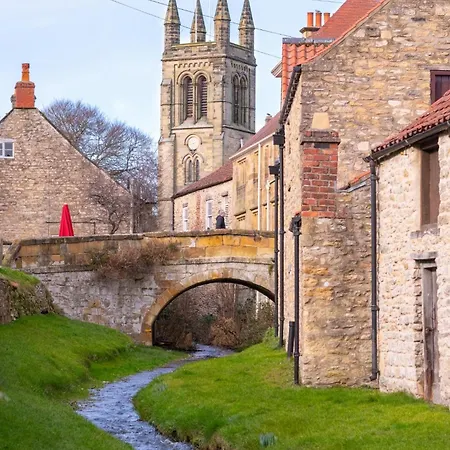 Cygnet 赫尔姆斯利