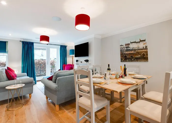 Holiday home 3 Bed In Oc-y111